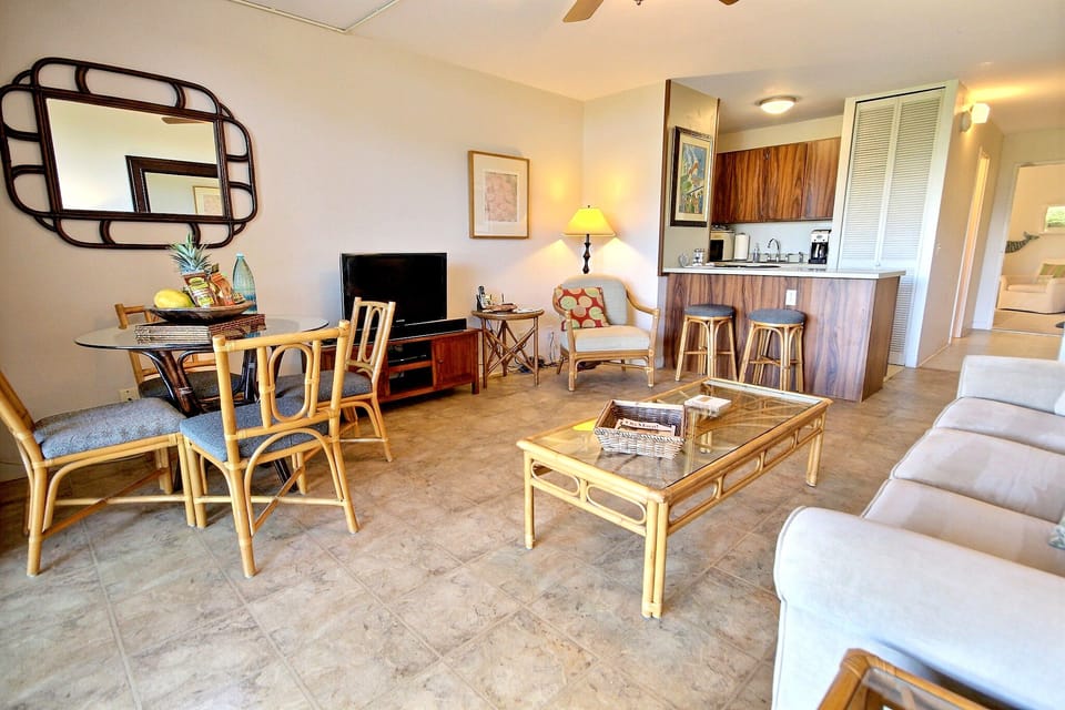Living Room and Kitchen with Queen Sleeper 