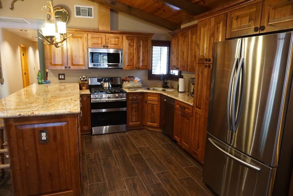 Beautiful Large Open Concept Kitchen 
