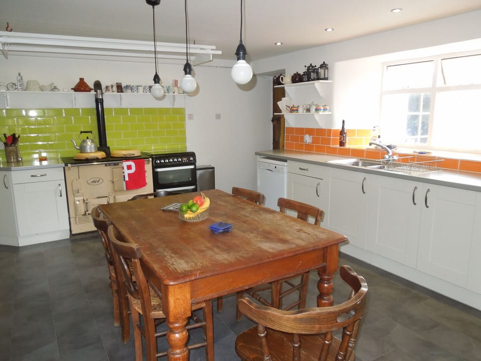 Kitchen with aga