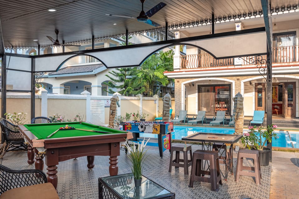 Villa with private pool and games available for rent in Calangute