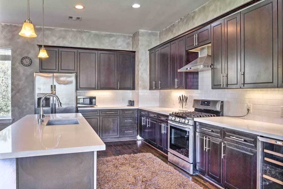Kitchen | Fully Equipped