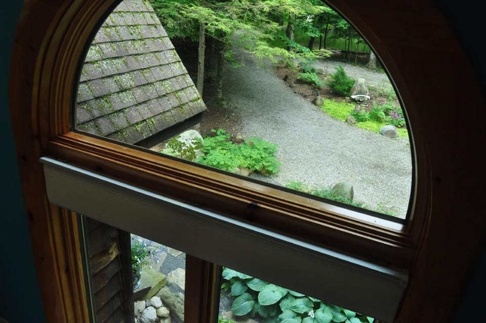 large circular driveway