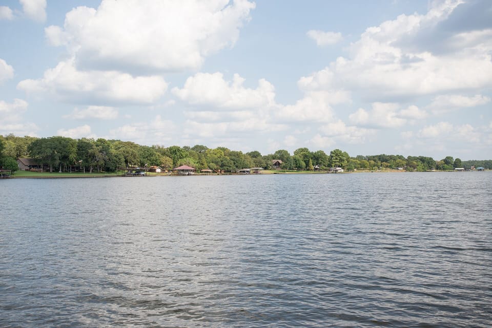 Lake living at its best!