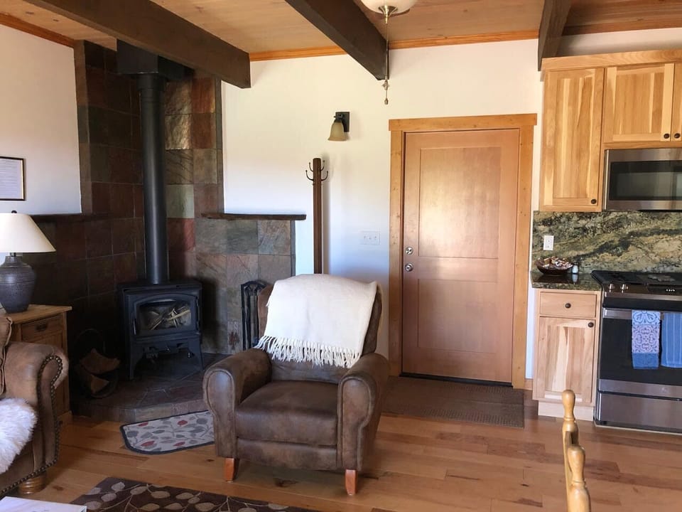 Living Room Facing Door From Entry Room