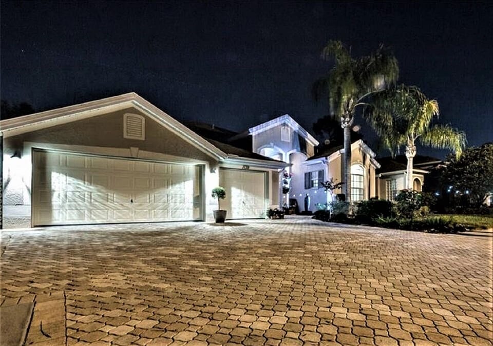 Welcome to Savvy's Place in Tarpon Springs, FL