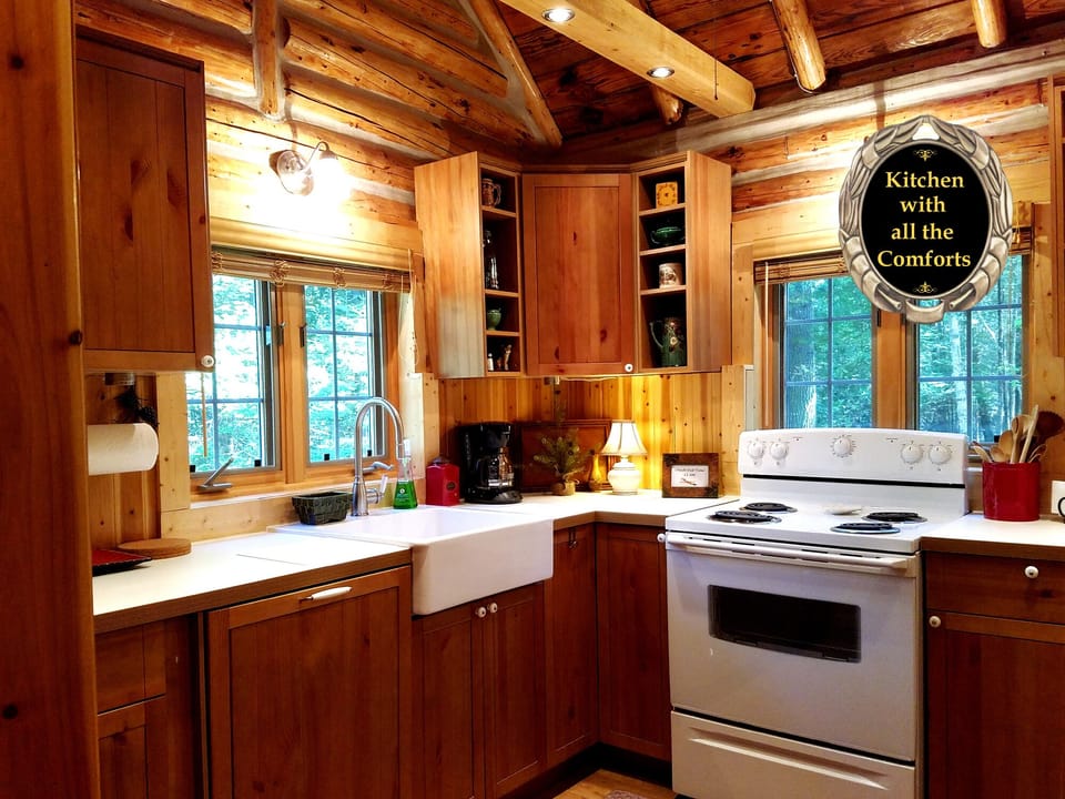 Renovated, Modern, Fully-Stocked Kitchen