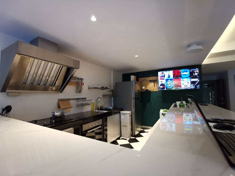 Island Kitchen