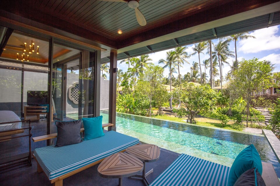 2 Bedroom Luxury Pool Villa Garden View
