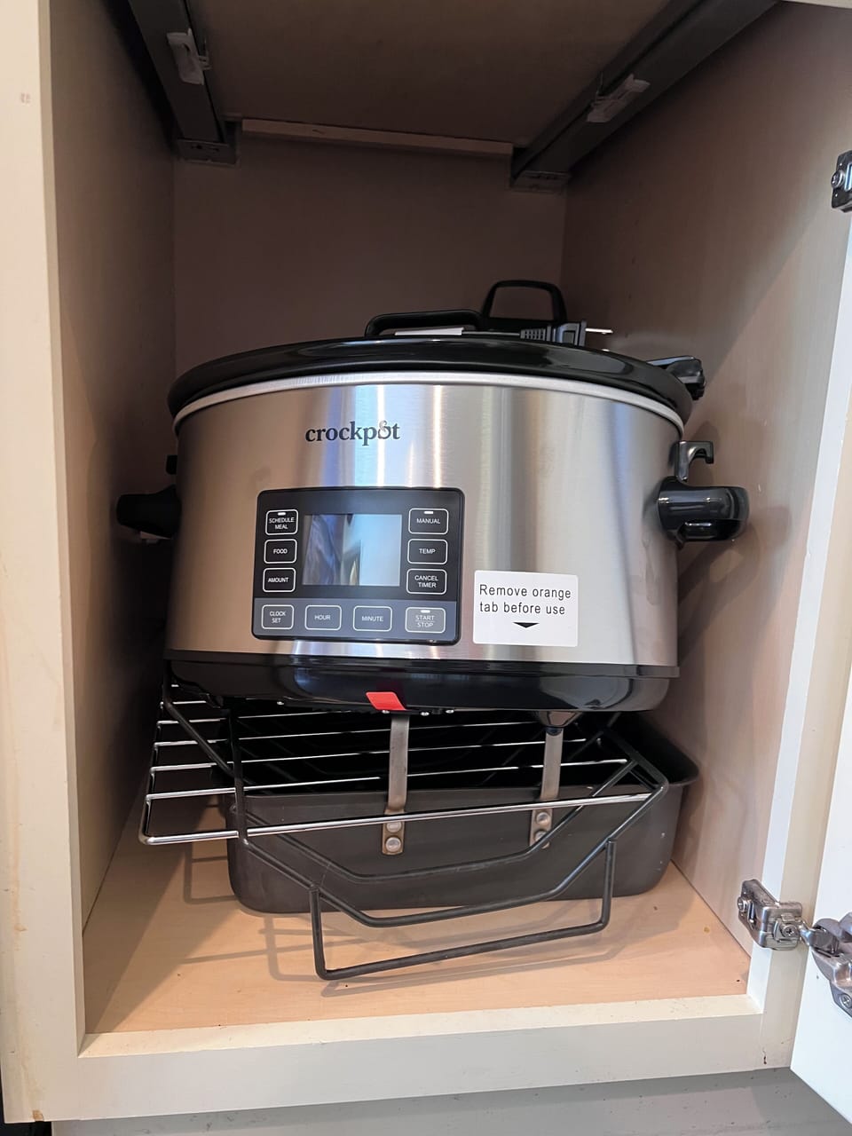 Roasting Pan and Crockpot For Making Larger Meals