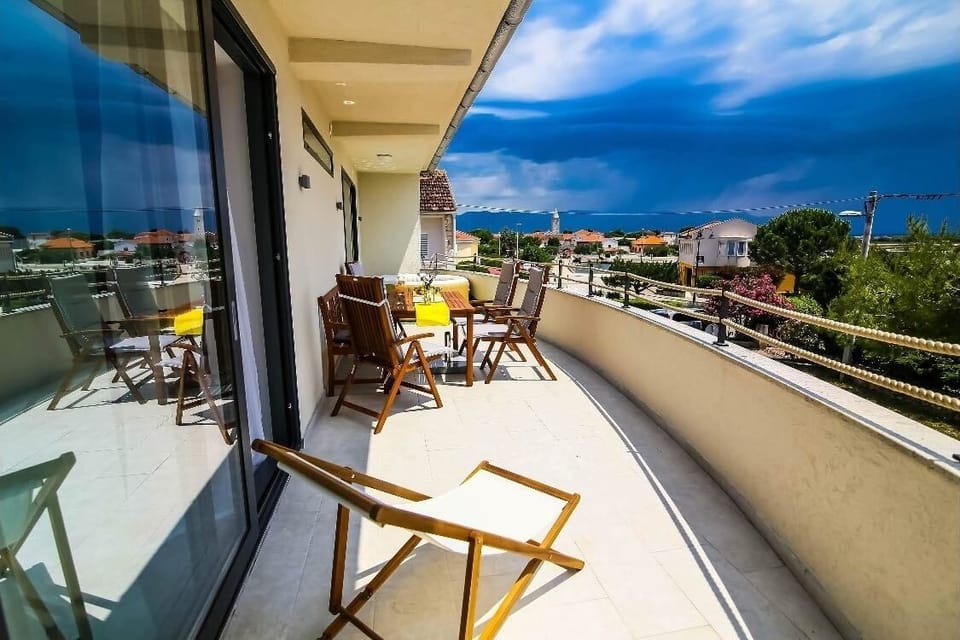 Terrace 1