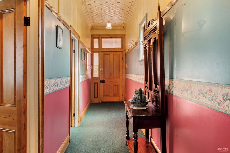 Formal Main Entrance-Original Pressed Tin Ceiling's.
