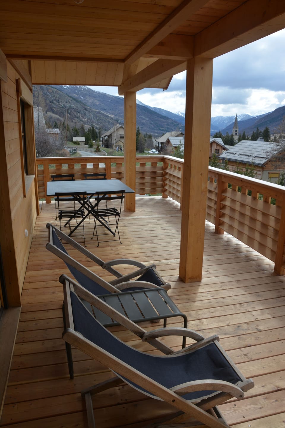 Terrace with view of the Monêtier