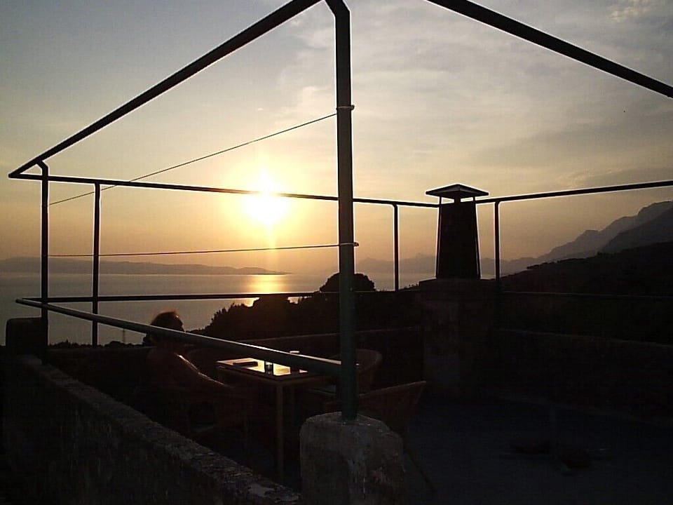 Roof deck with sea view