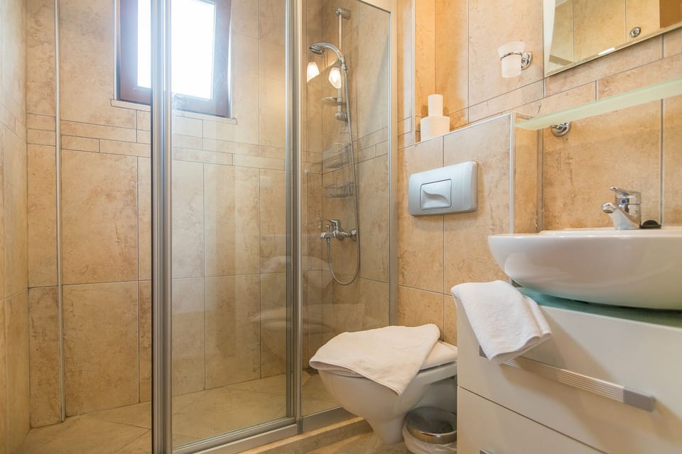 Family Shared Bathroom