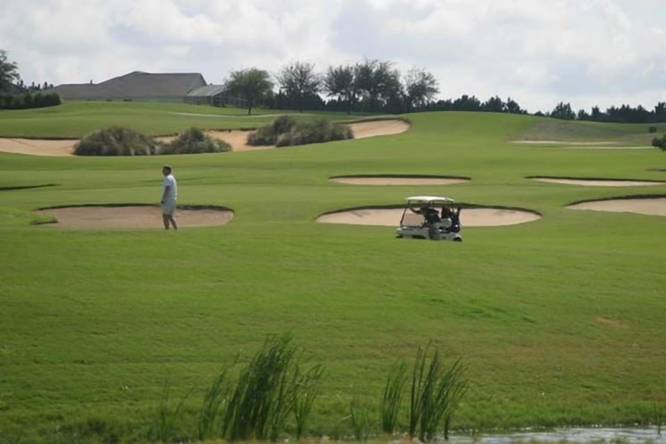 Golf Minutes Away
Highlands Reserve
