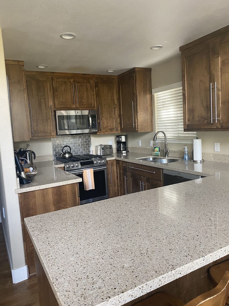 Well equipped kitchen