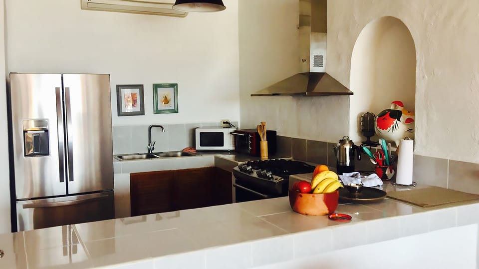 New appliances and fully functional vacation kitchen. Huge freezer!