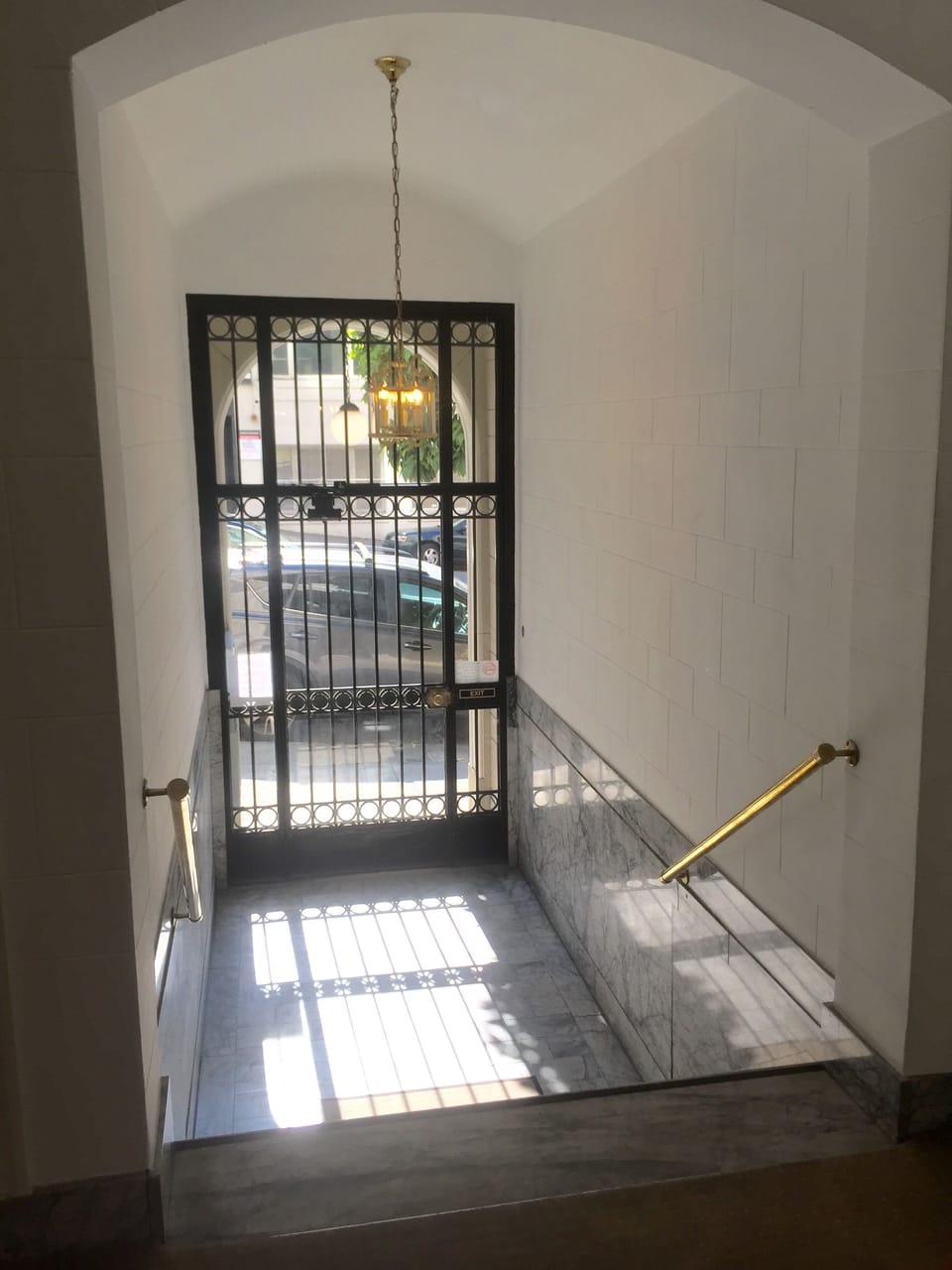 Entry to building