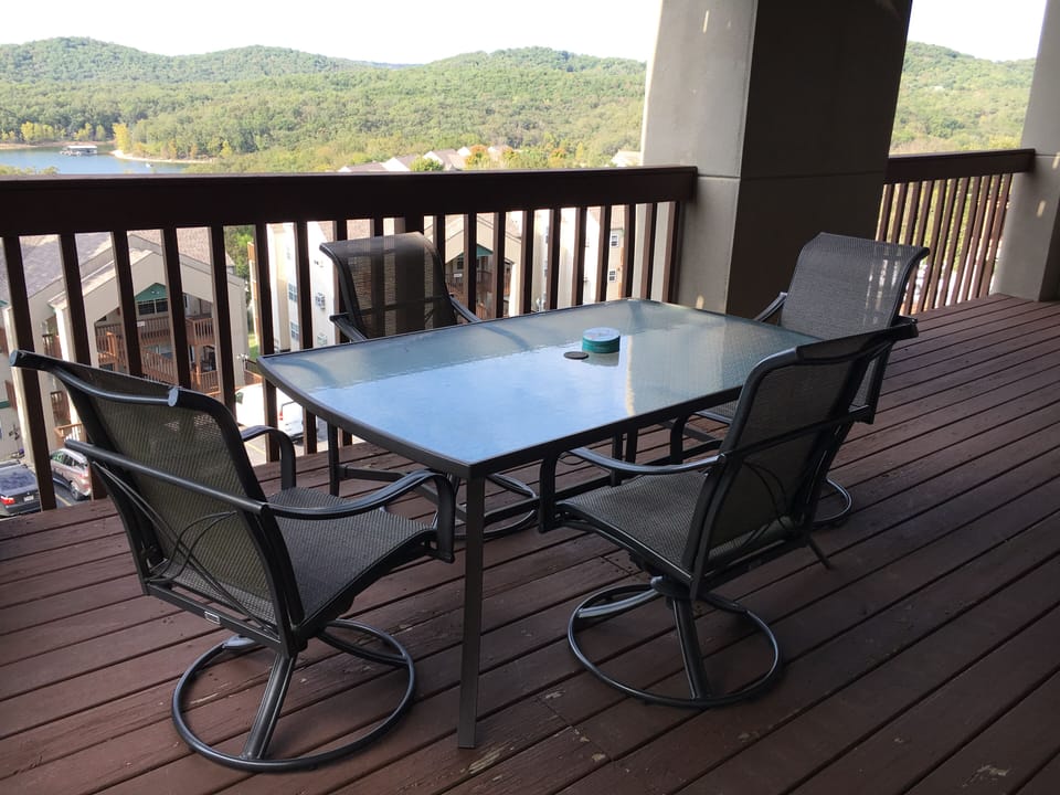 Deck with a Beautiful View of Table Rock Lake