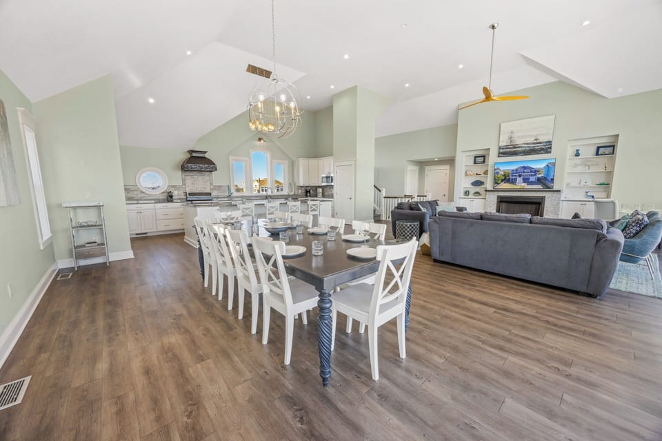 Surf or Sound Realty - 858 - Rain Dance - Dining Area -3