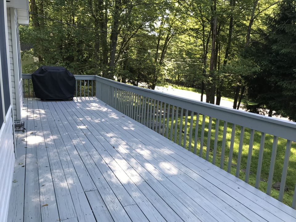 Large deck with barbeque grill