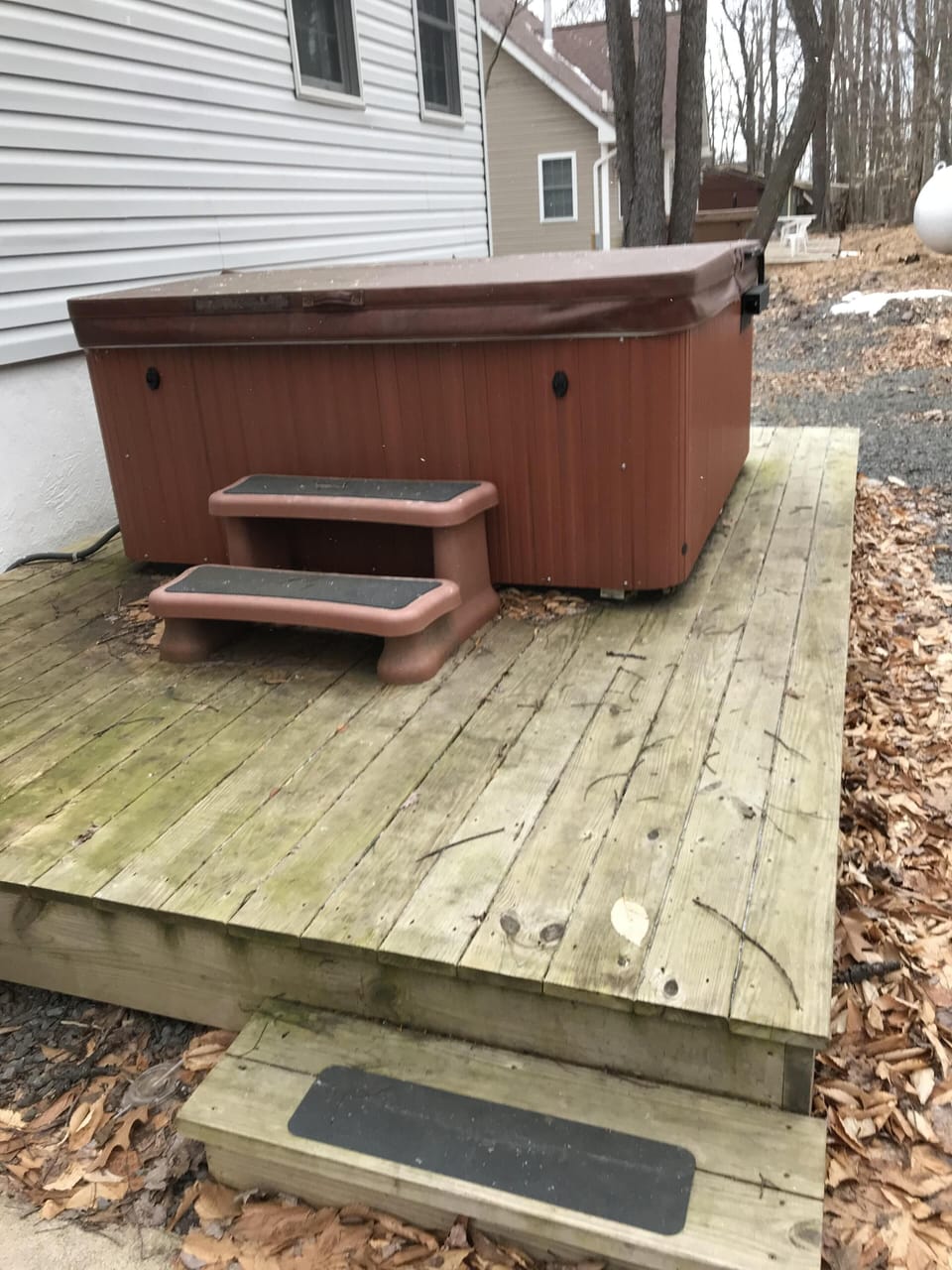 Hot tub