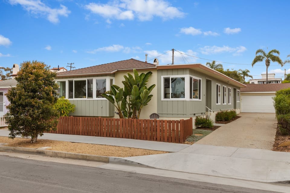 View of duplex, please note unit is located at the back of the property (front yard area is for front unit)
