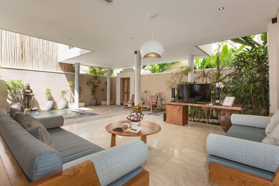 BBV, 3Bed Villa, Nr Padma Beach, Legian;