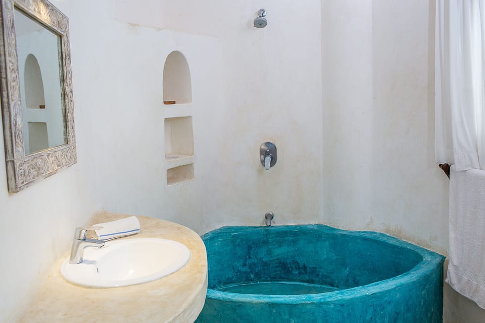 Monkey Beach House_Swahili bath
