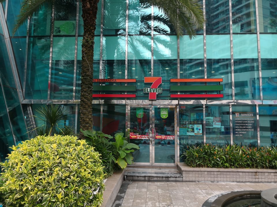 Wastone 2pax Standard Studio @ Danga Bay