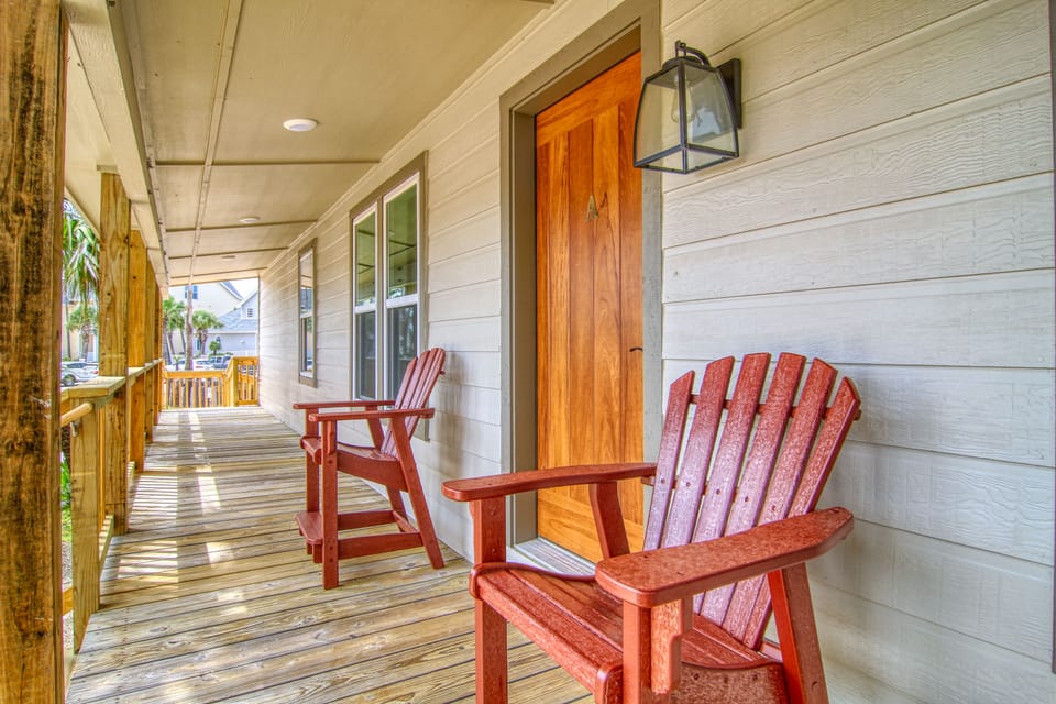 Flat's Cottage A Patio - Flat's Cottage A Patio- Spacious outdoor deck