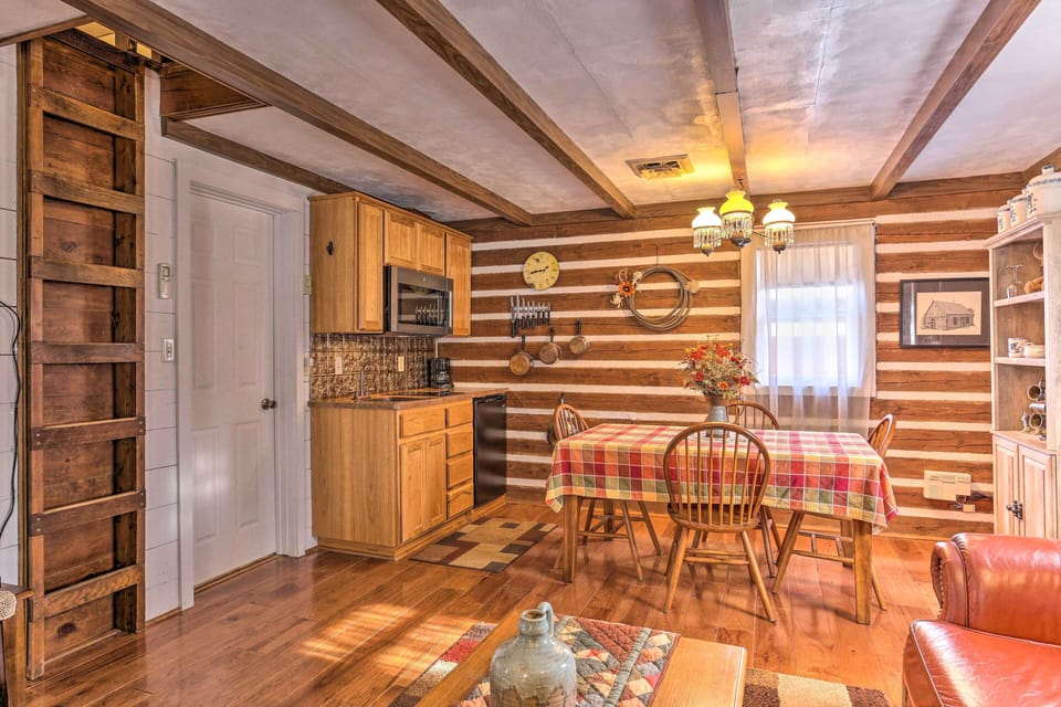 Dining Area | Dishware & Flatware Provided | Main Level