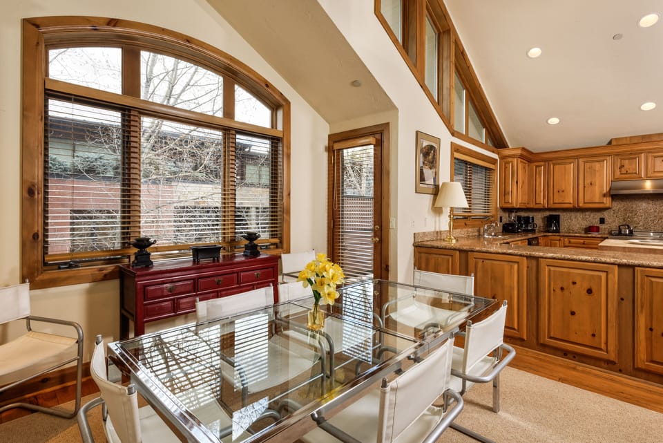 Dinning Room off Kitchen