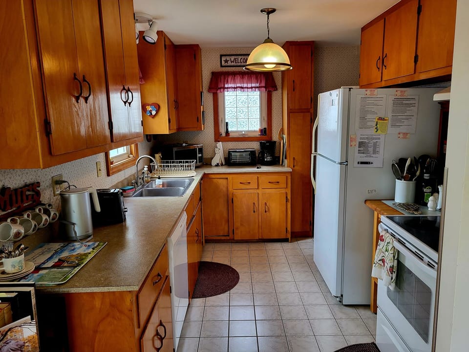 Fully equipped galley kitchen