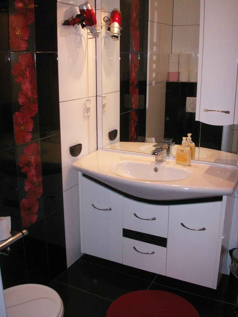 Bathroom with WC