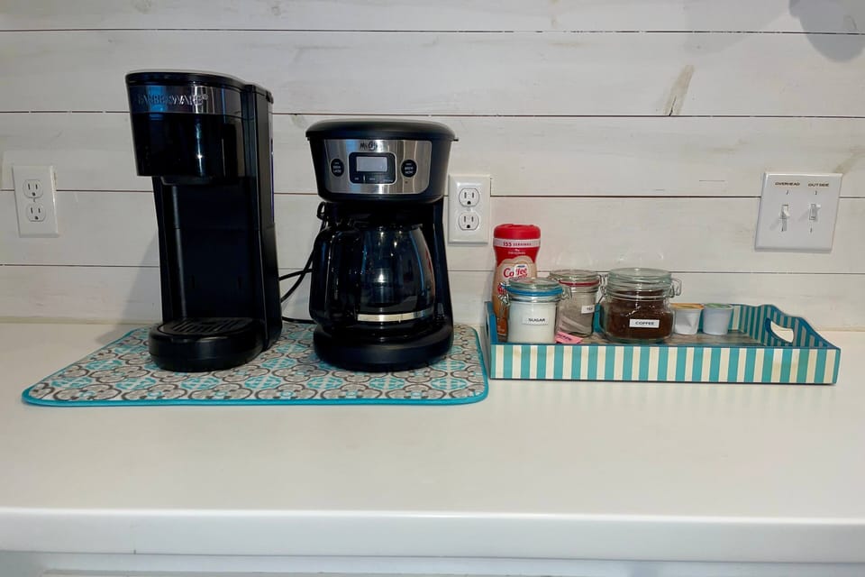 Coffee station with drip coffee and Keurig coffee makers