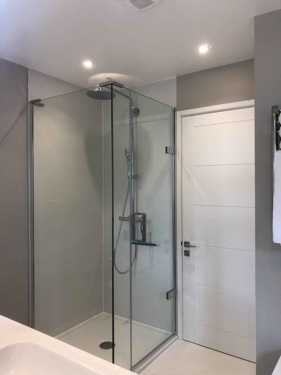 Shower in Bathroom 2