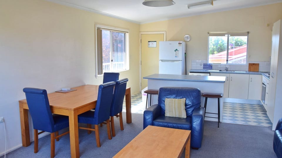 Kitchen and dining area.
