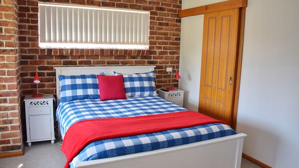 Master bedroom.