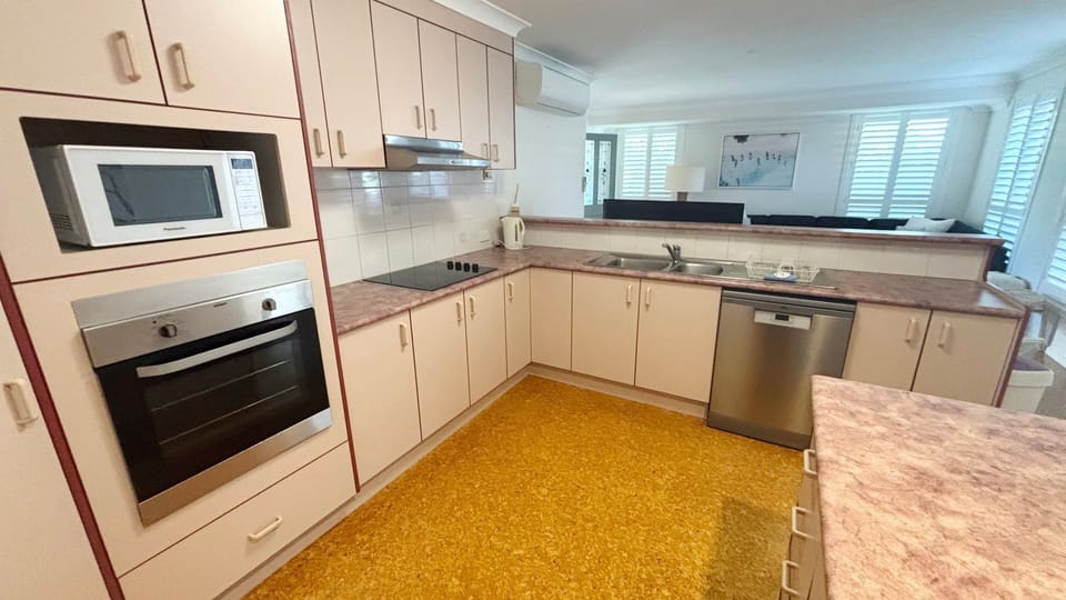 Kitchen. 
