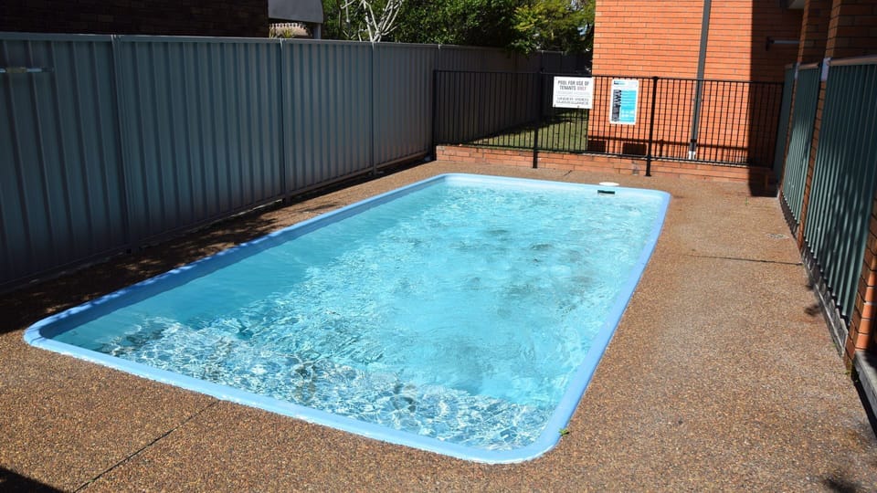 Shared pool area. 