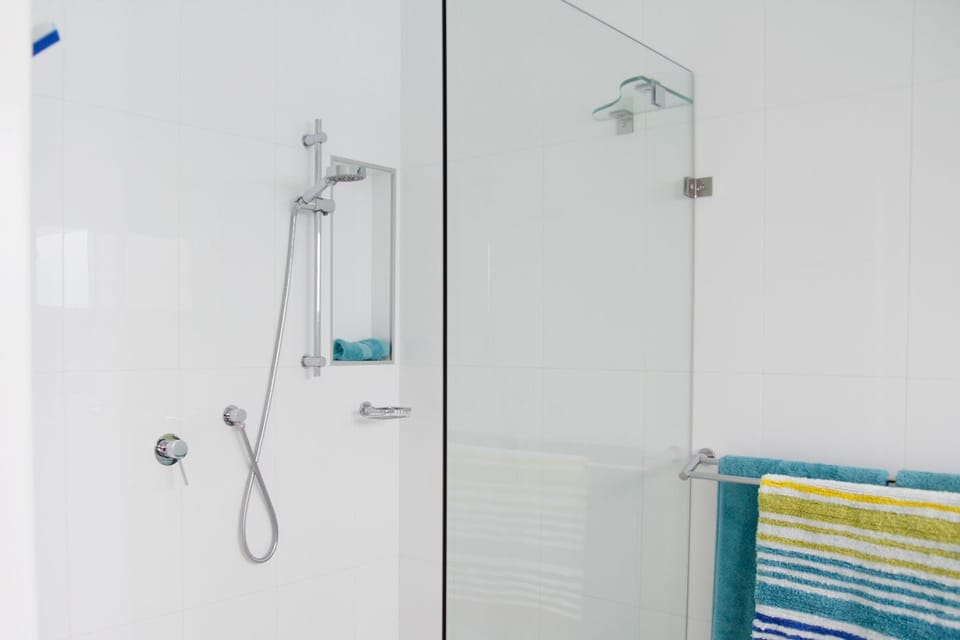 Nice Modern Bathroom