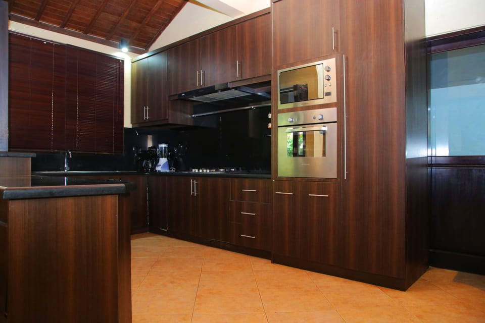3 Bedroom Villas with private pool Sanur