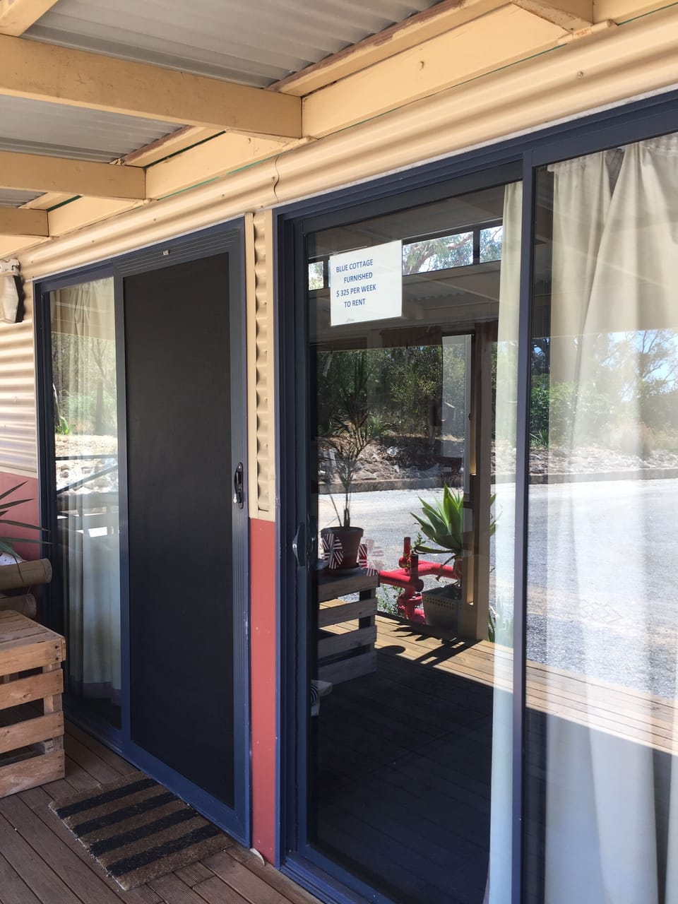 veranda front A little flower farm Baldivis Accommodation
