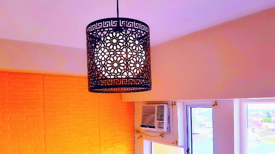 2 tones sealing light