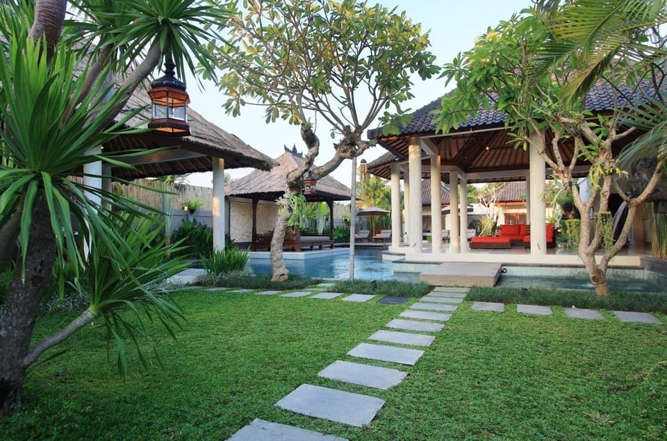 3BR Villa Seminyak, Near Beach & City