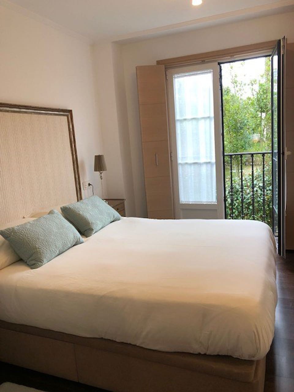 Master bedroom with garden view