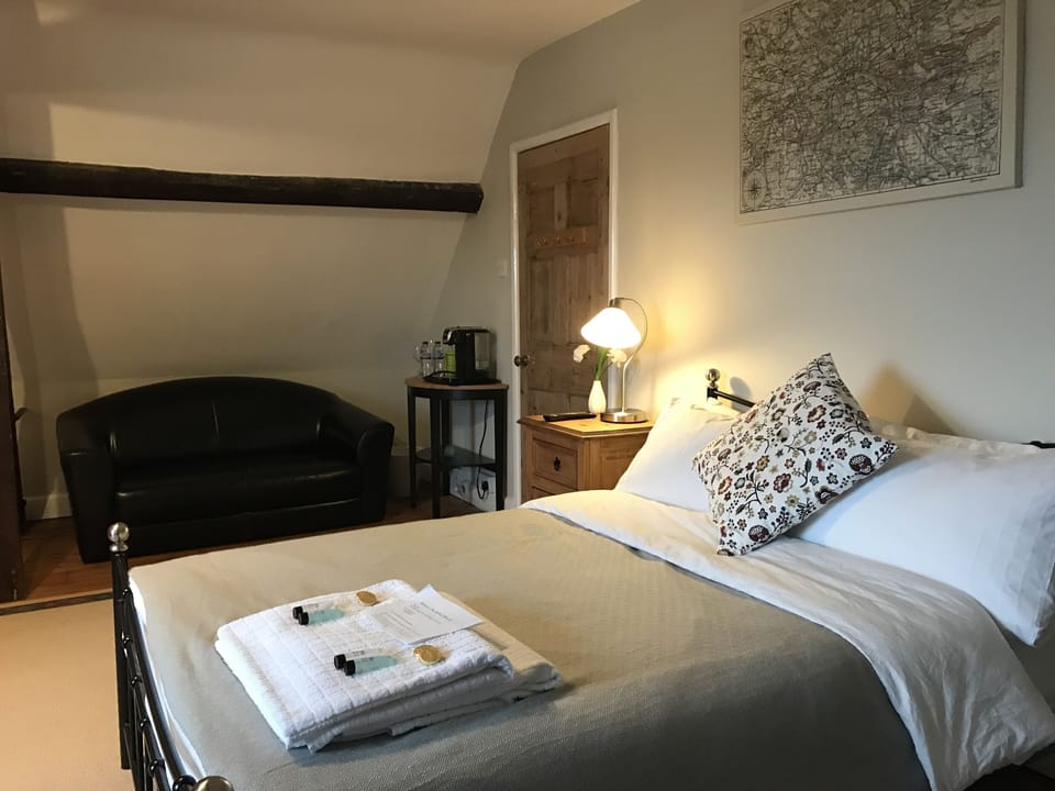 Bedroom 2 - triple