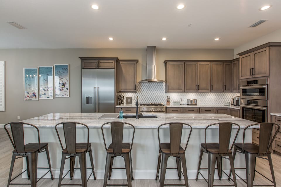 HUGE OPEN KITCHEN