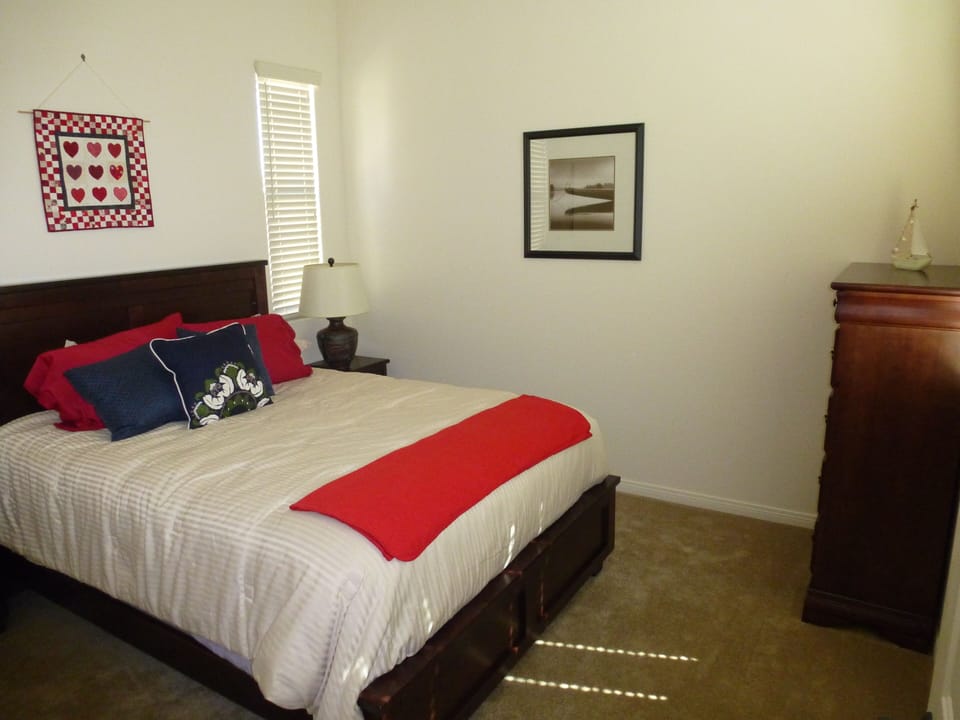3rd bedroom includes luxury queen pillow top mattress